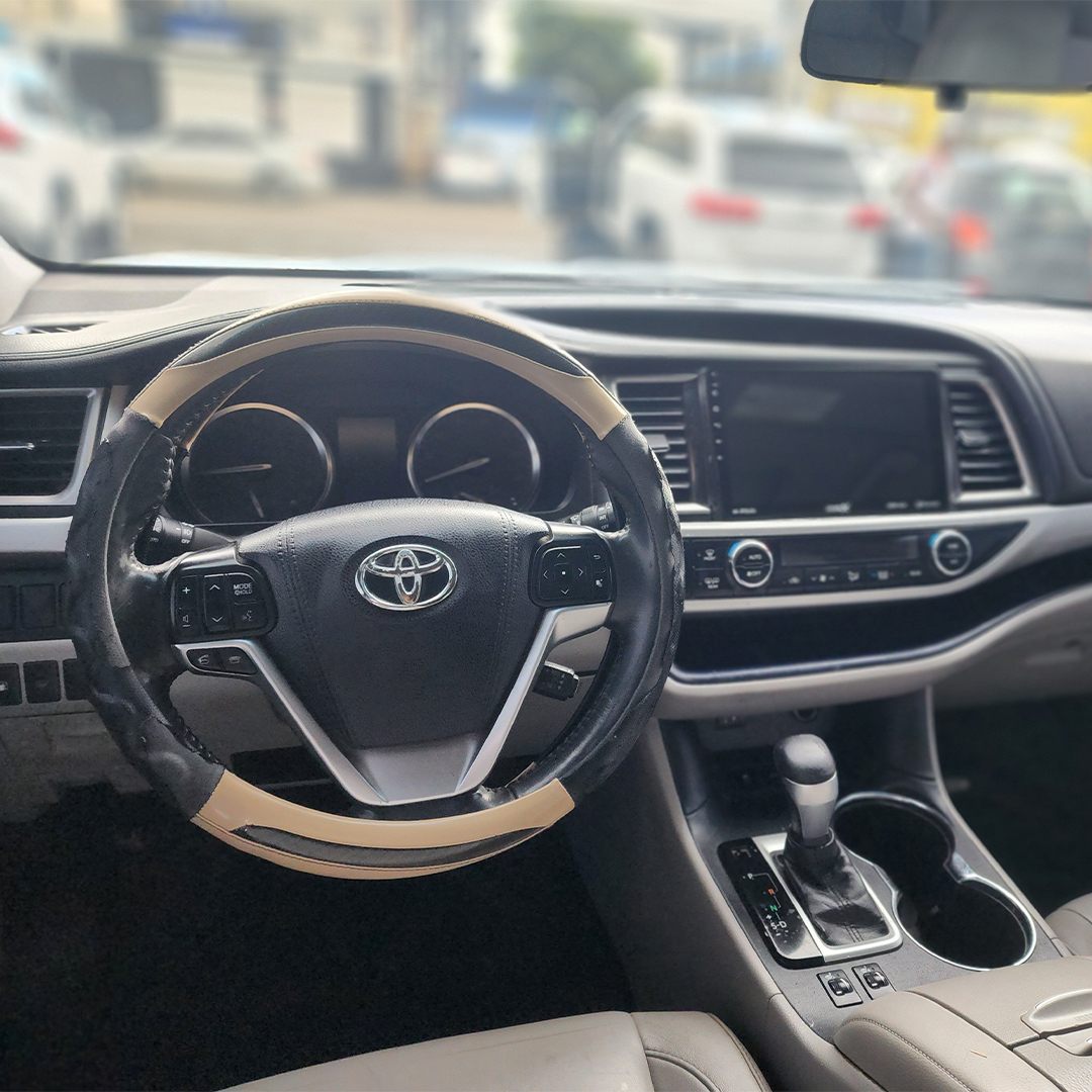 Toyota Highlander XLE 2015